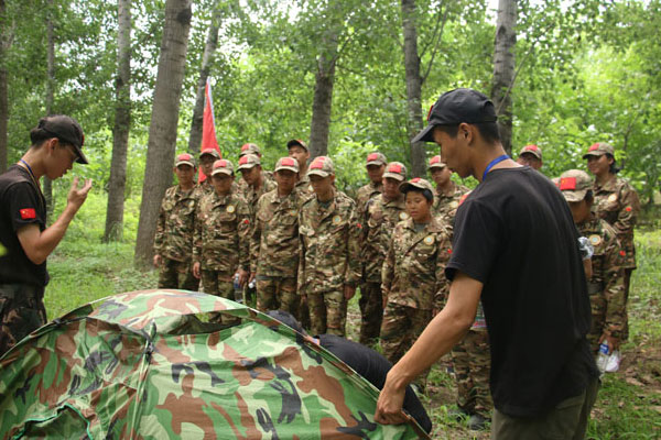 奥林修斯夏令营