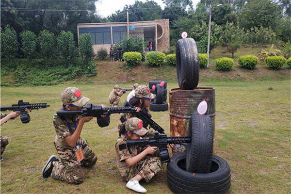 昆明暑假夏令营报名多少钱？不同机构费用一览