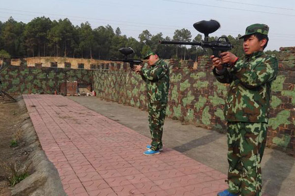 贵阳夏令营费用价目表？军事机构收费一览