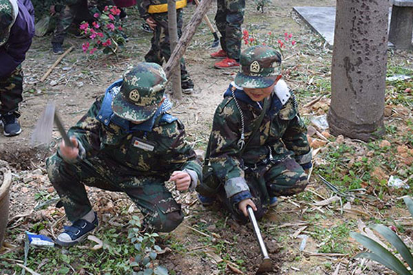 西安暑期夏令营费用，总结军事营地费用