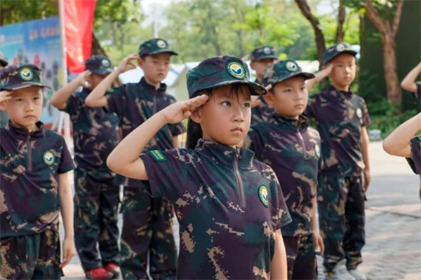 北京军事夏令营7天一般收费多少钱？一周营价格表