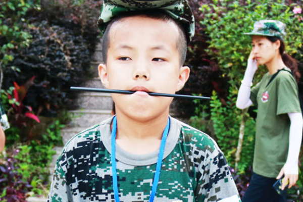 重庆军事化夏令营多少钱