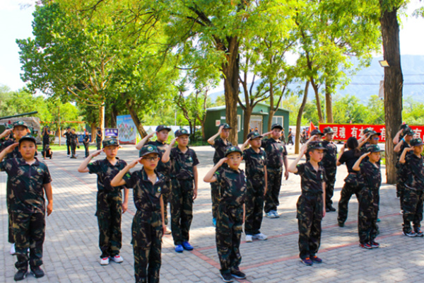 天津暑假军事夏令营收费标准？7-28天价格参考